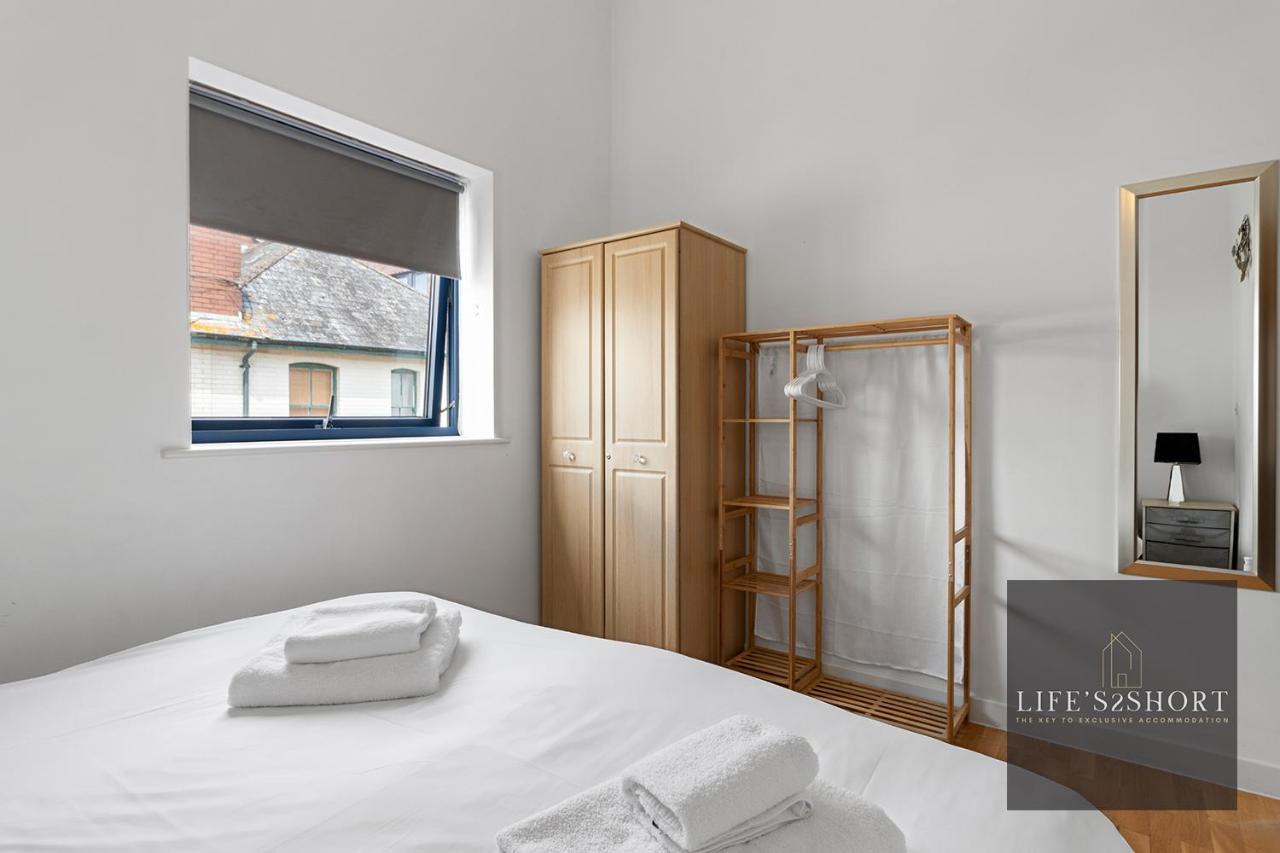 Smythen St, 2 Bed Apartment With Balcony Эксетер Экстерьер фото